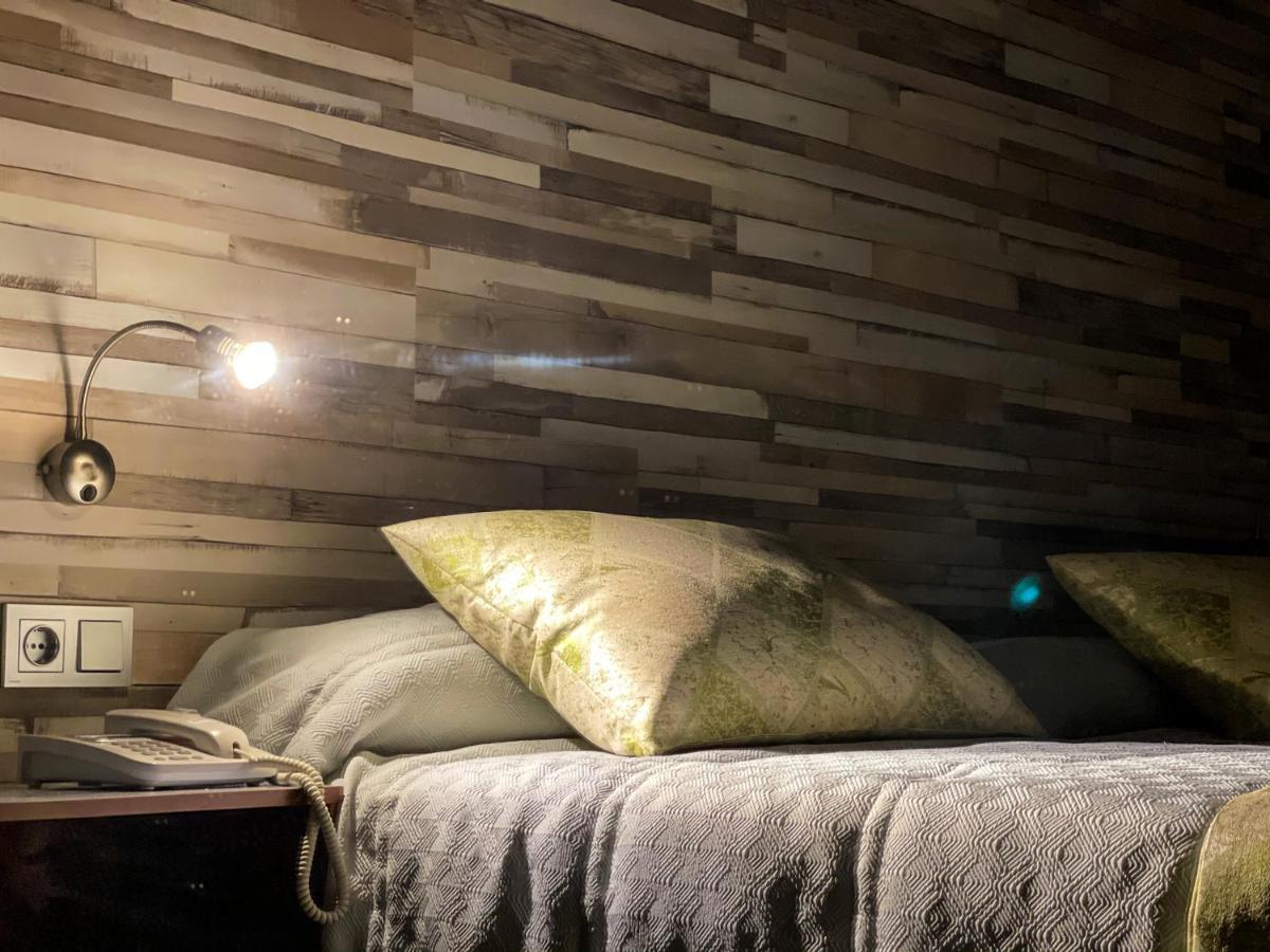 La Siesta Motel Villamarciel Dış mekan fotoğraf