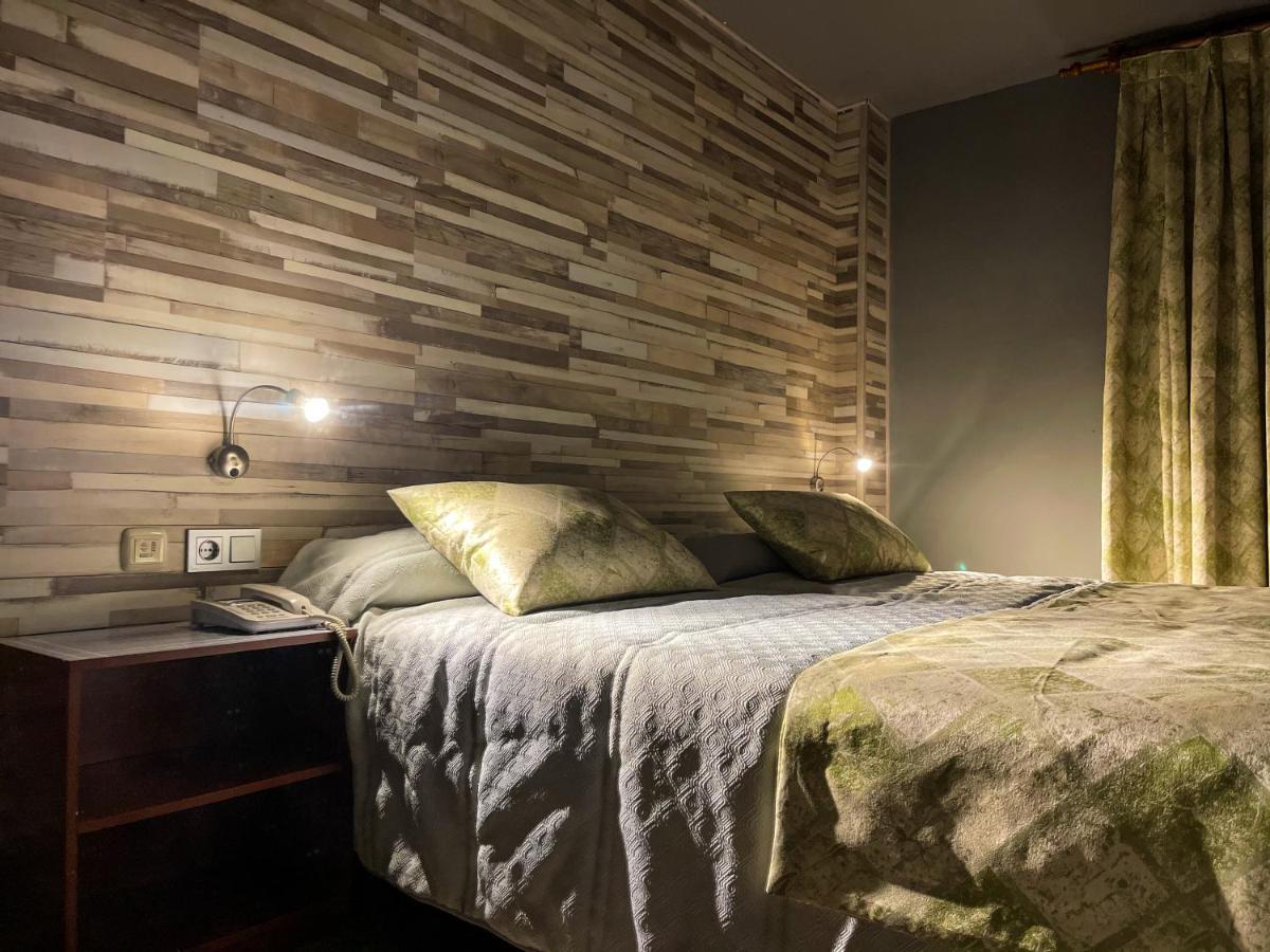 La Siesta Motel Villamarciel Dış mekan fotoğraf
