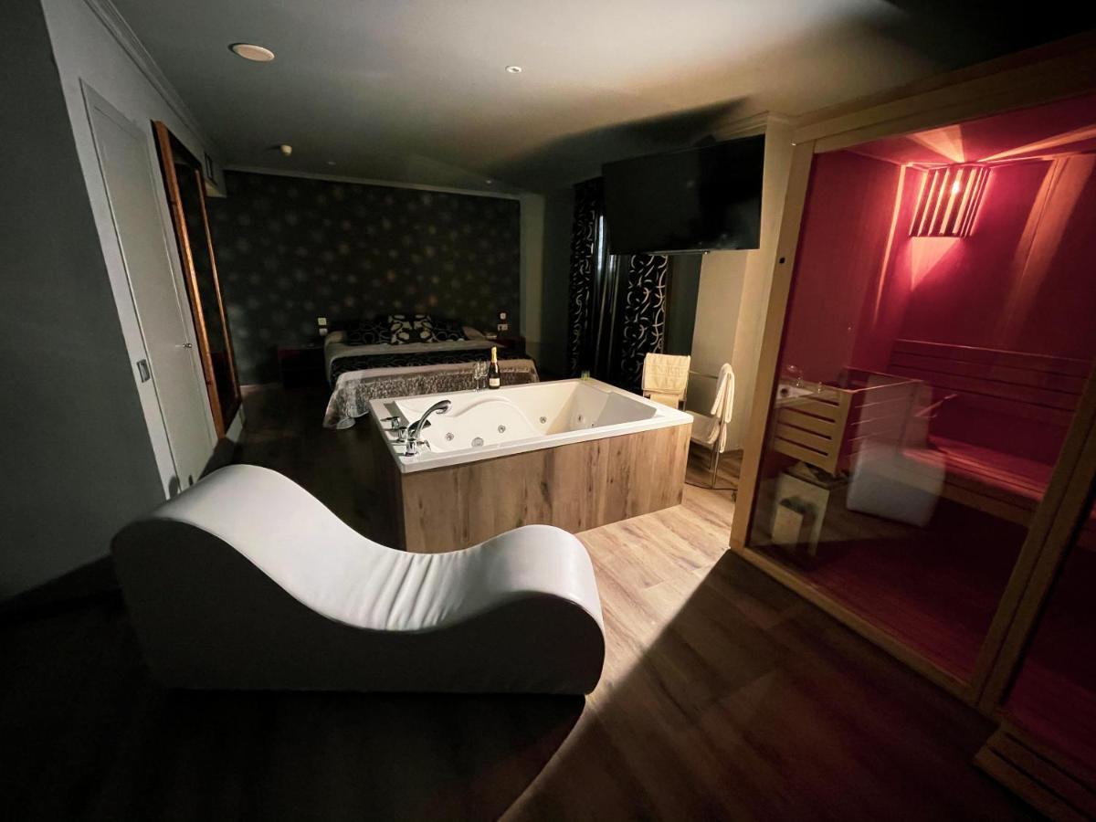 La Siesta Motel Villamarciel Dış mekan fotoğraf