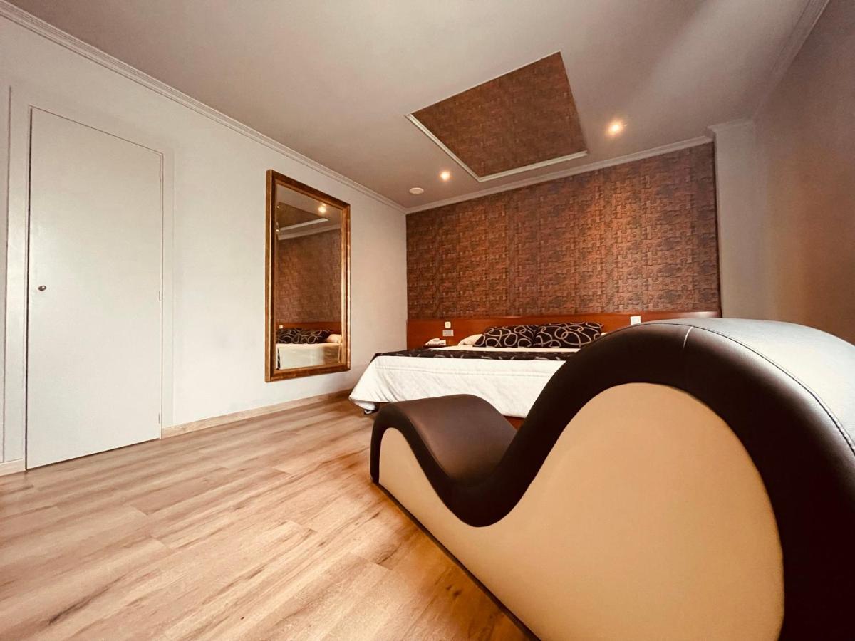 La Siesta Motel Villamarciel Dış mekan fotoğraf