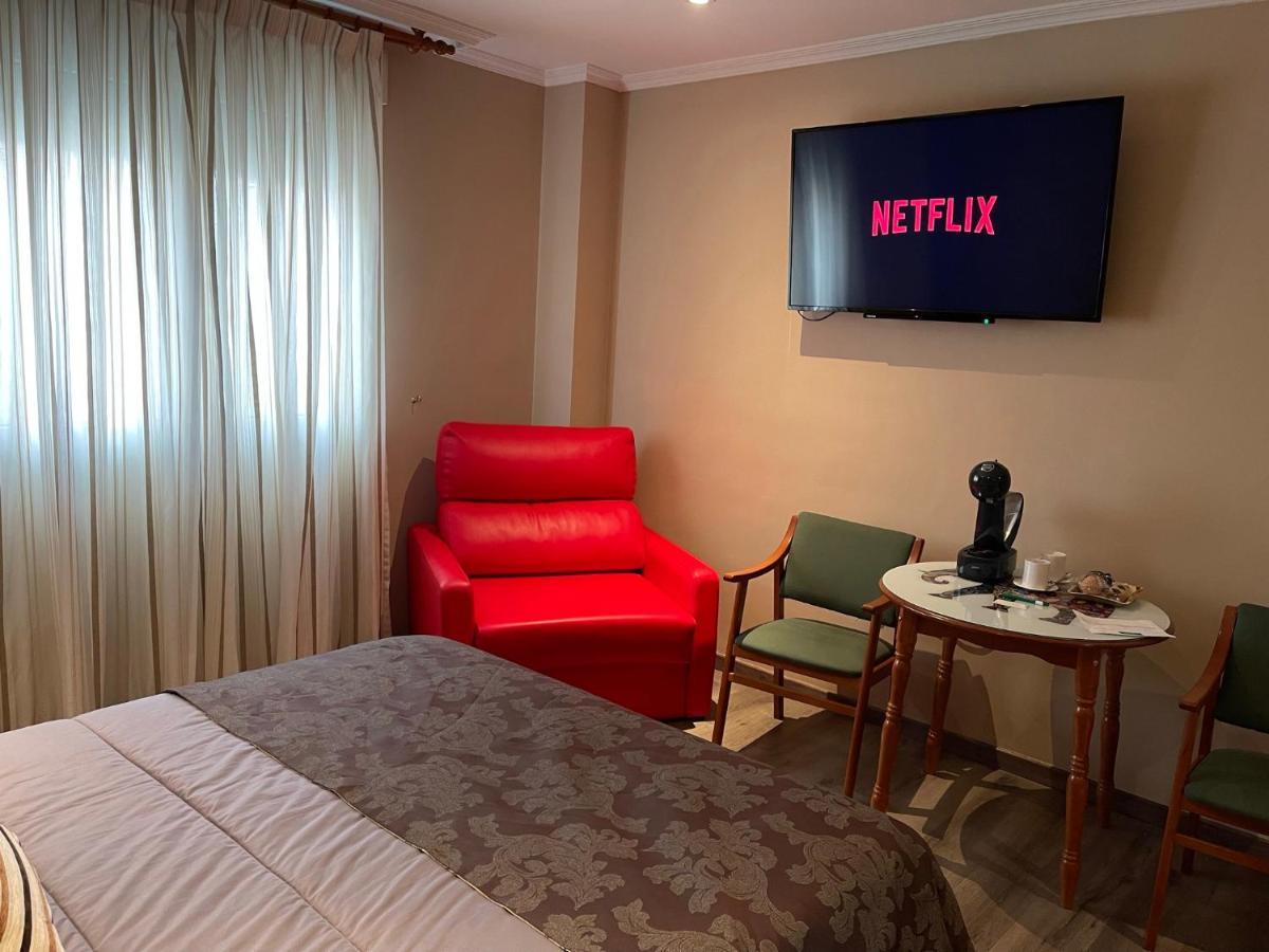 La Siesta Motel Villamarciel Dış mekan fotoğraf