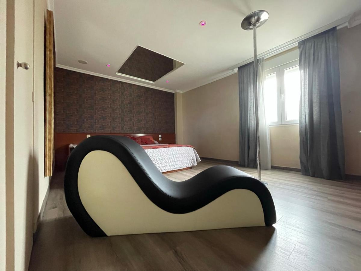 La Siesta Motel Villamarciel Dış mekan fotoğraf