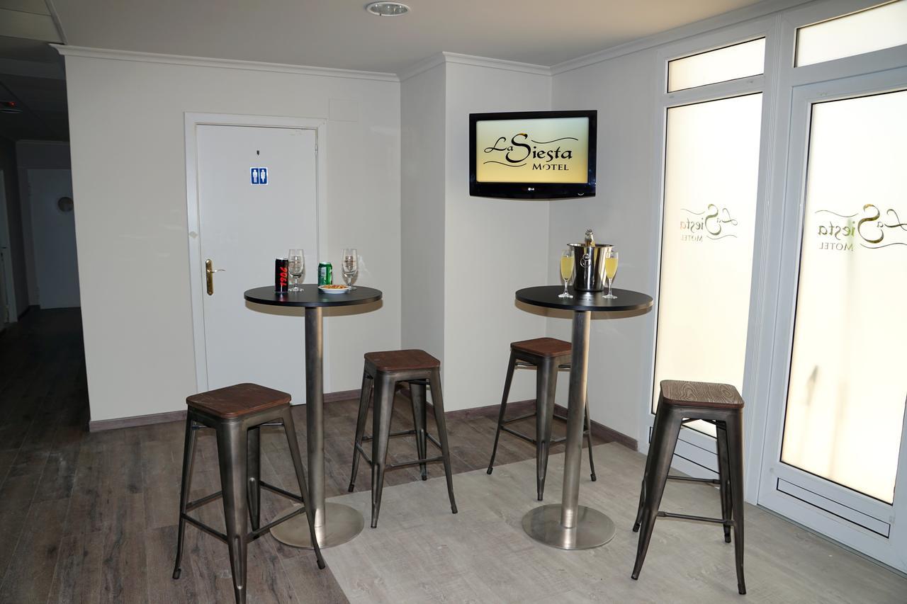 La Siesta Motel Villamarciel Dış mekan fotoğraf