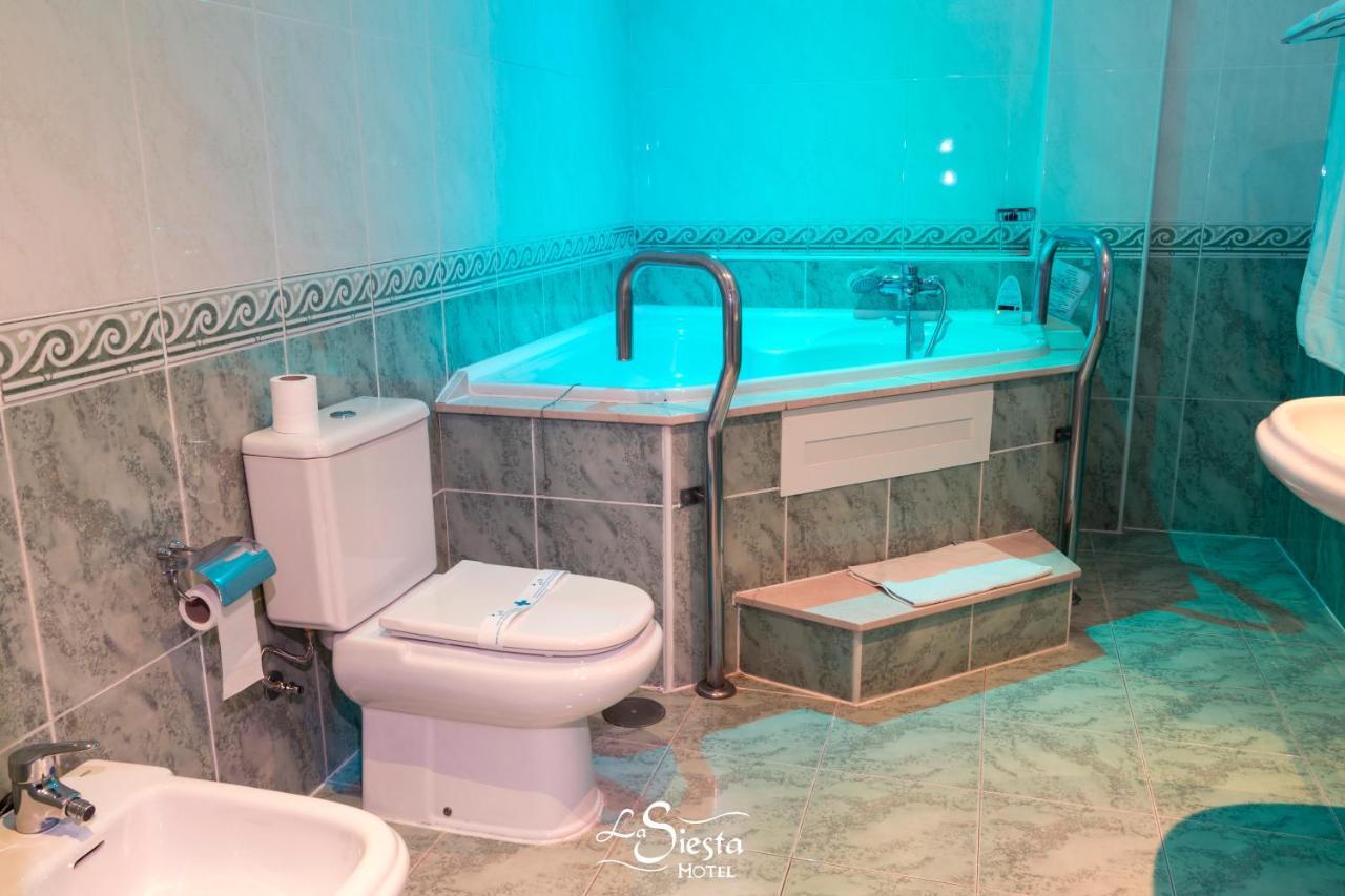 La Siesta Motel Villamarciel Dış mekan fotoğraf
