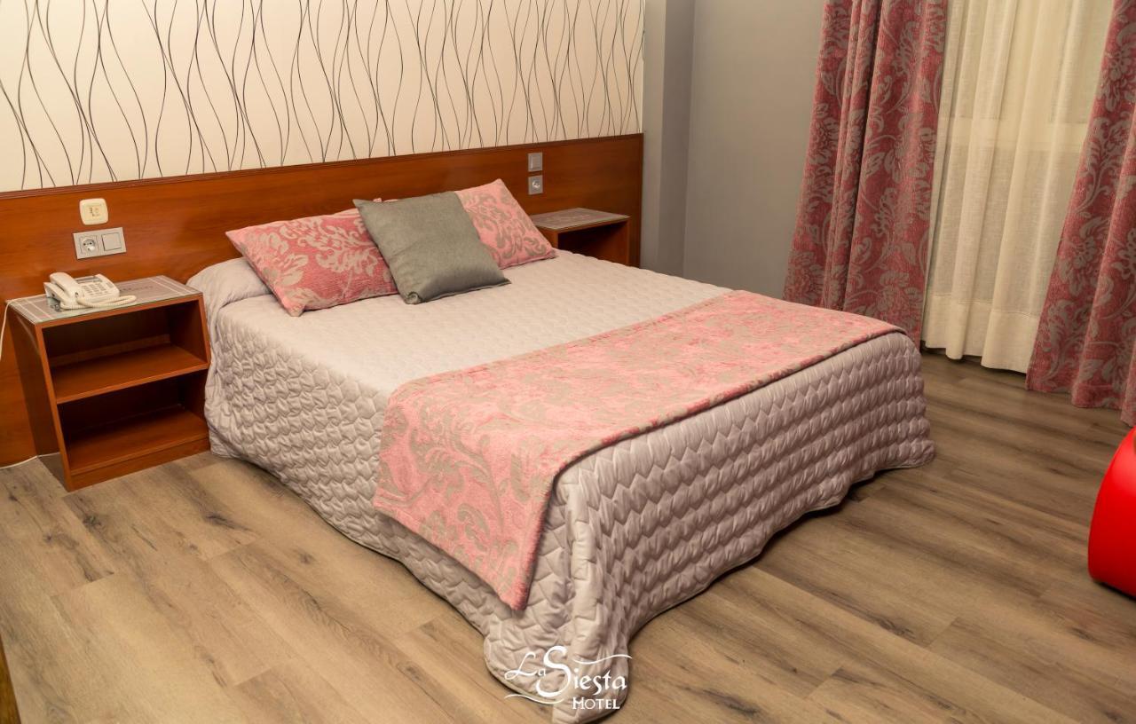 La Siesta Motel Villamarciel Dış mekan fotoğraf
